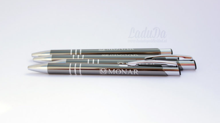 Bolígrafos metálicos personalizados Veno grabado láser para Monar